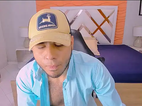 XXX chat uživo modela Paul_Douglas