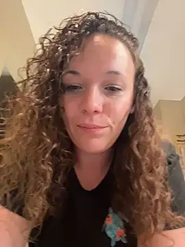 צ'אט XXX בשידור חי של XoMisty