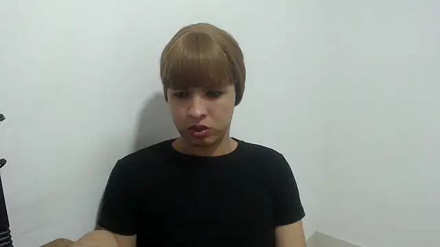 estefania224 Adlı Modelin Web Kamerası Şovu