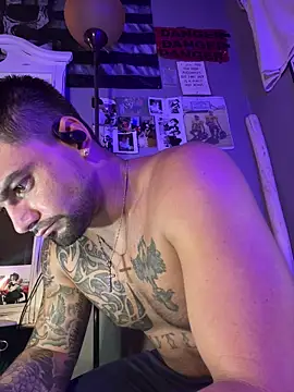 CaptHook931's Webcam Show