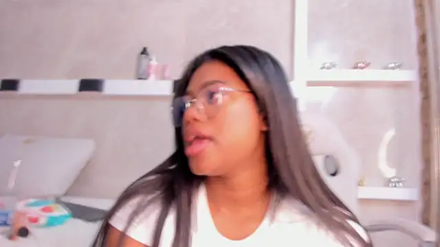 Show de webcam de juliana_smithh