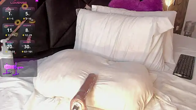 KaelSoft_ Live XXX Chat
