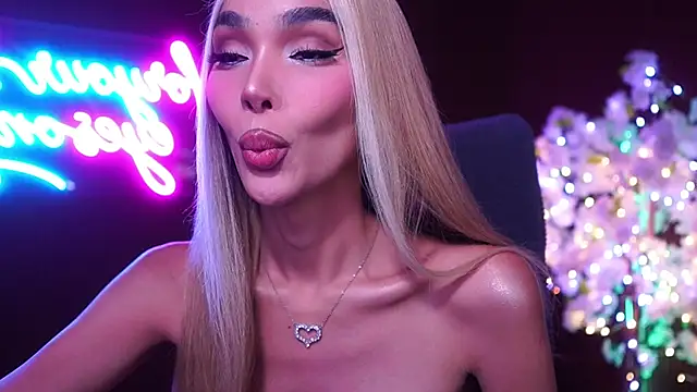 xxforyoureyesonlyxx live XXX chat