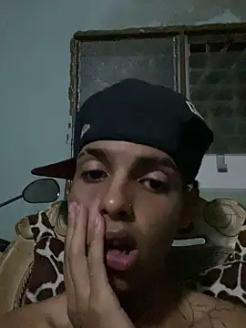 Aleexxx_2005's Webcam Show