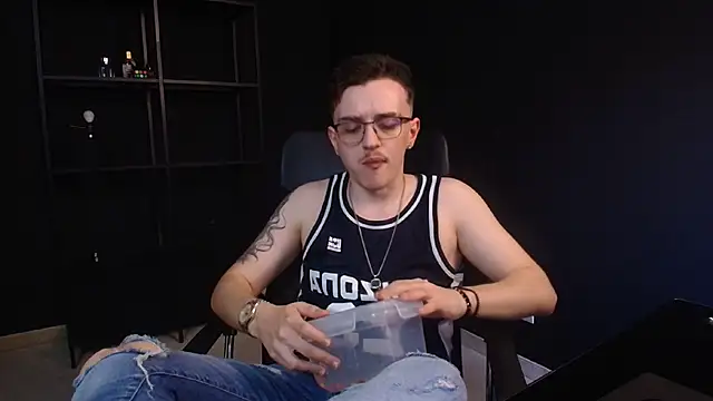 FelixStarkk 现场XXX聊天