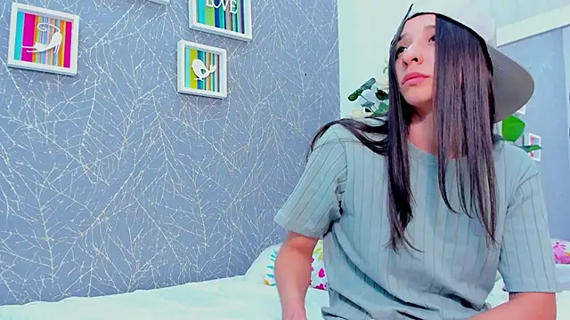 ViictoriiaSaenz's Live XXX Chat