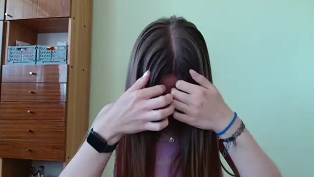 צ'אט XXX בשידור חי של LooveELLYx
