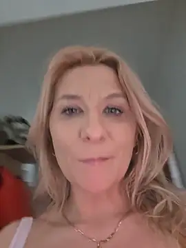 KaylinJan Live XXX Chat