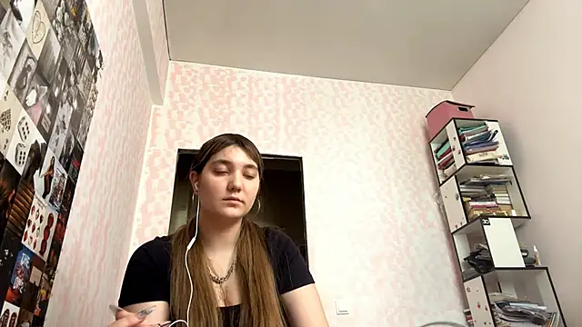 JanineThielmann Live XXX chat