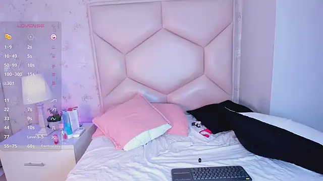 Nasly_Moore – Naživo XXX chat