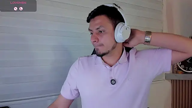 Chatroom XXX en direct de Rick_Adams