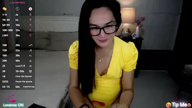 دردشة AsianSweetHeartxX الجنسية المباشرة