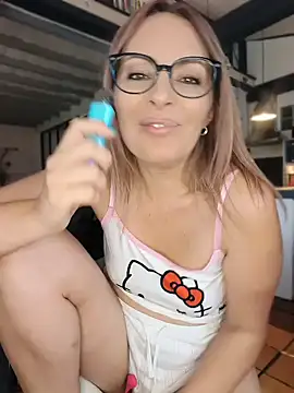 Chatroom XXX en direct de Jade_Emeraud