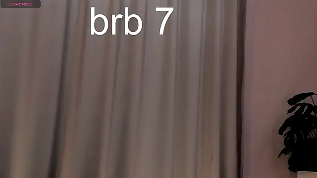 XXX chat uživo modela Aria_Mila