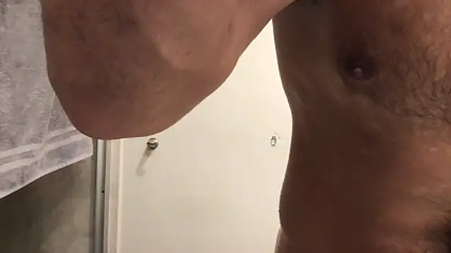 عرض كام BigGuyMuscle