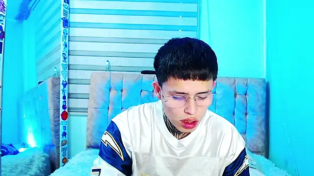 _justinmoon2 라이브 XXX 채팅
