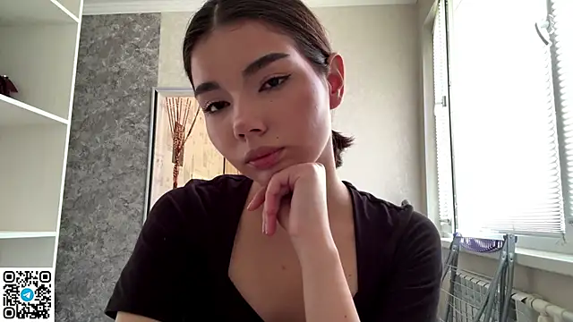 Czat XXX na żywo – MarylnMonnier