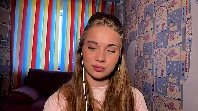 Miss_Blessnyth webcam show