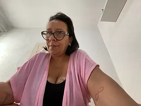sweeviolet Show Webcam