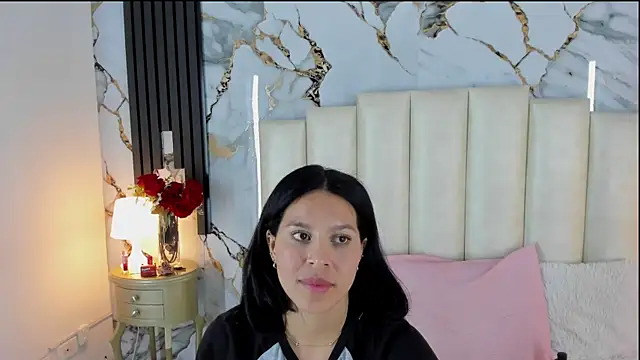 XXX chat uživo modela lulumars