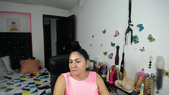 Онлайн чат XXX mature_bigboobs10
