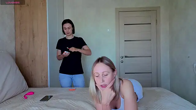 Helen198705 Adlı Modelin Canlı XXX Sohbeti