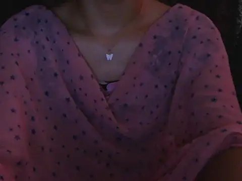 Chat +18 de Adorable_Ayesha ao vivo