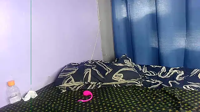 Онлайн чат XXX CurvyLara