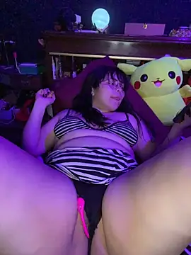 Solo_yoss' Live XXX Chat