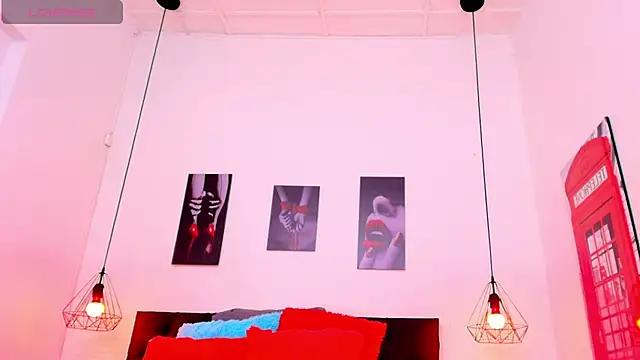 hilary_banks1's Live XXX Chat