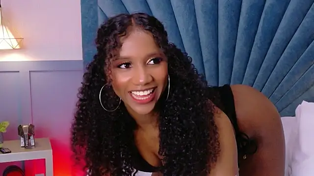 Chloe-Rose- Chat XXX in diretta