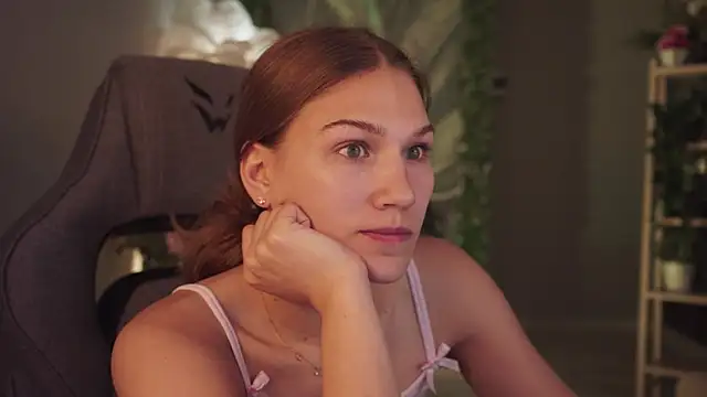 Sweet_Emilya Chat XXX live