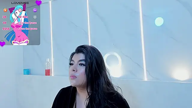 dakota_tucci élő XXX-chatje