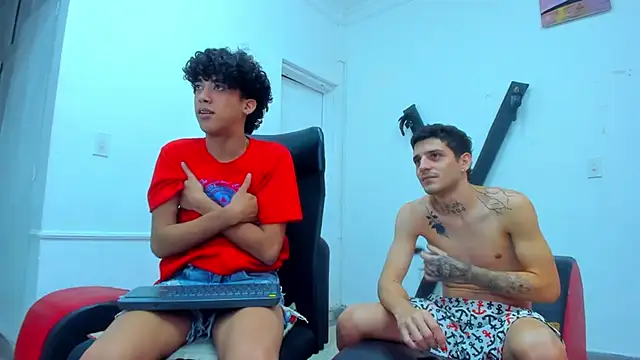 boy_max_latinのライブXXXチャット
