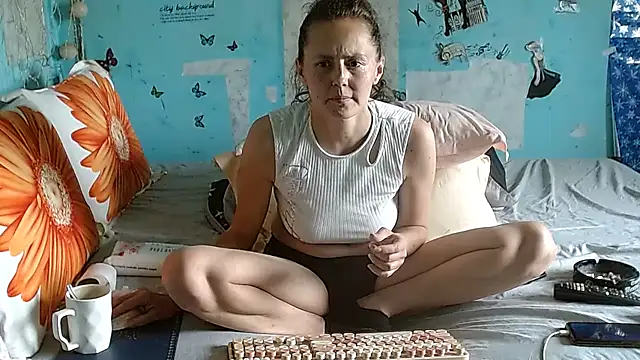 brighteyes77 – Live XXX-chat