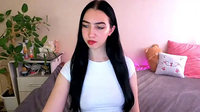 Czat XXX na żywo – WildKittenX_