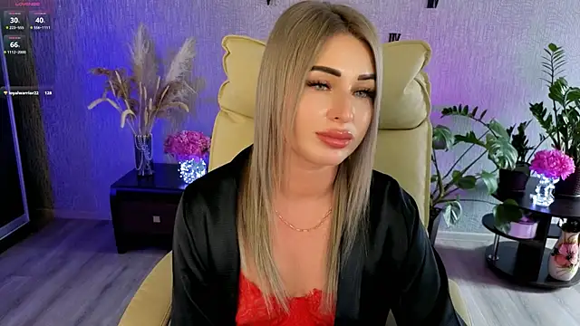 NikkiiStill élő XXX-chatje