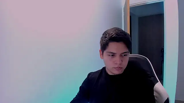Asta_YunoXXX Adlı Modelin Web Kamerası Şovu