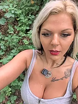 Онлайн чат XXX Glory_Max