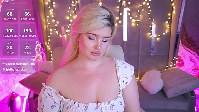 CocoSecretss' Live XXX Chat