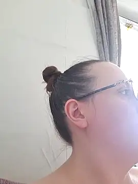 Goodass7's Live XXX Chat