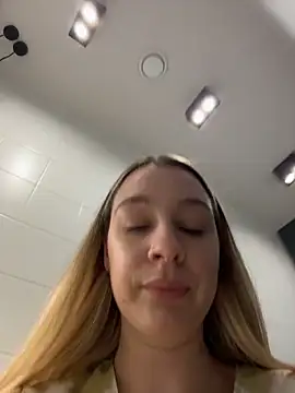 Chat +18 de SashaCatt ao vivo
