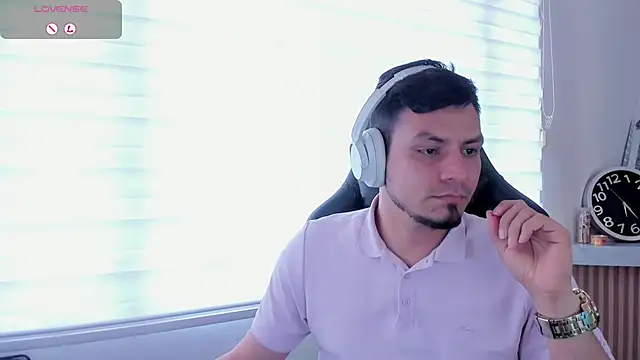 Rick_Adams élő XXX-chatje