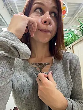 RosieSecret live XXX chat