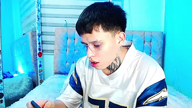 _justinmoon2 Adlı Modelin Web Kamerası Şovu