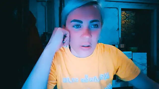 Chat +18 de EmmaCat_ ao vivo