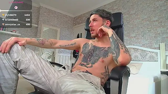 JonahShaw Chat XXX in diretta
