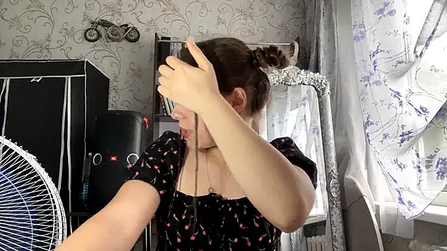 KathyrnEdmison Chat XXX live
