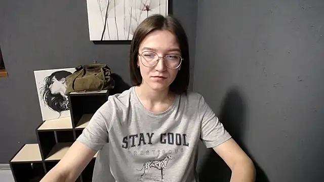 XXX chat uživo modela shining_pearl_