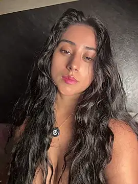 Valentinne_z's Live XXX Chat